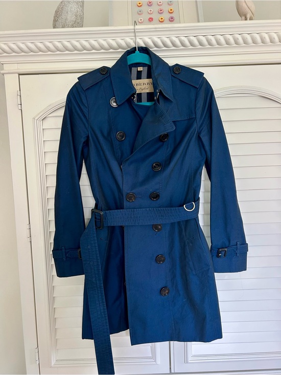 Burberry Jackets & Blazers - Burberry Navy Double-Breasted Cotton Trench Coat with Belt